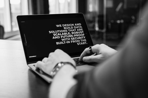 Copy of Recordly office-21 Large