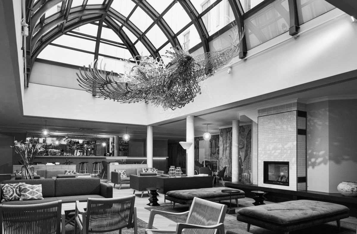 Hotel-St.-George-Wintergarden-2000px